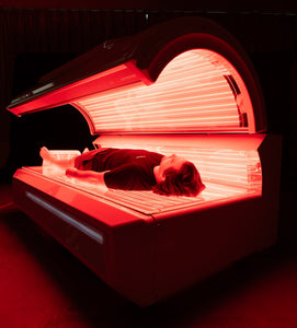 Full body red light and near infrared bed including 41,600 LED and 5 wavelengths: 633nm, 660nm, 810nm, 850nm,& 940nm.